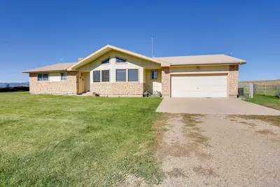 Image de Cortez Retreat w\/ Office & Stunning Mtn Views