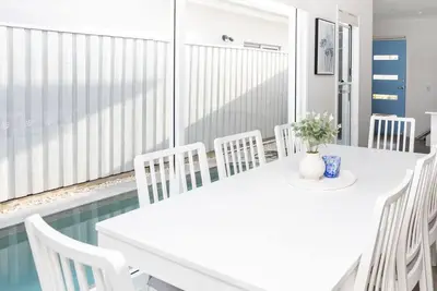 Image de Sea Poppy - Beachside 4 Bedroom home with pool