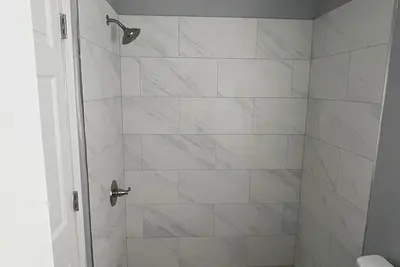 Image de Cozy 1 bedroom, 1 bathroom condo