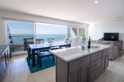 Image de 2br Beach Retreat w/Amazing Views/Pools & Hottubs!
