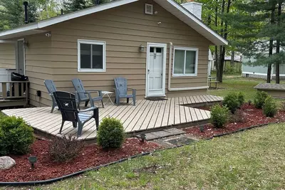 Image de Relaxing Cozy Getaway near Forest Lake, Outdoor Recreation