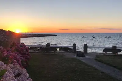 Image de Idéal familles, mer en accès privé, au calme, jusqu'à 12 pers. Grand jardin