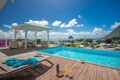 Image de Villa de charme avec vue mer exceptionnelle, classée 3 étoiles, 200m de la plage