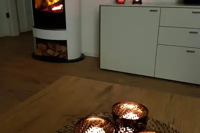 Image de Vacation apartment by the lake & in the mountains with sauna