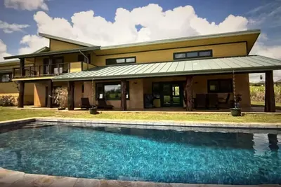 Image de Beautiful Oceanfront Estate with heated saltwater pool, Hamakua Coast Acreage.