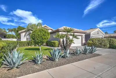 Image de Walking distance to Scottsdale sports complex, Barrett Jackson, and Phoenix Open