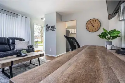 Image de Mindfully Mellow 3Bd 1Bath