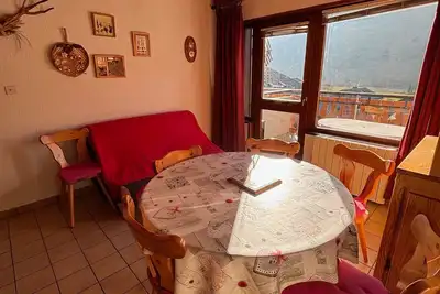 Image de Appartement 2 chambres avec balcon exposé Sud, parking et navettes à proximité