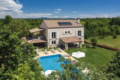Image de Villa MyKoltrina in Central Istria for 10 persons with with wellness & 72 m2 large pool