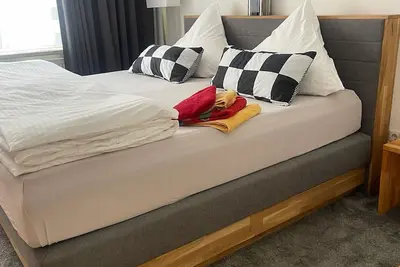 Image de Feel-good oasis in the city with parking space