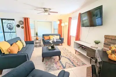 Image de Family Fun Dog Friendly Game Room