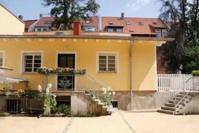 Image de Stylish living close to the old town, the university and the hospital