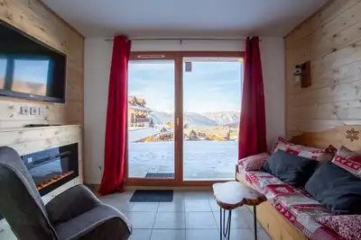 Image de Cosy Cottage 1800 - piscine, sauna, parking privée