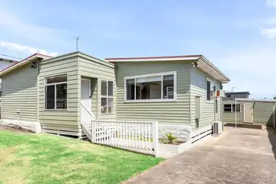 Image de The Green House - Spacious retreat just a short stroll from Portarlington's town centre.