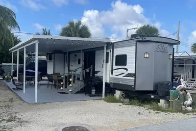 Image de Key largo Getaway with Boat Ramp Access - Walking distance from pool!