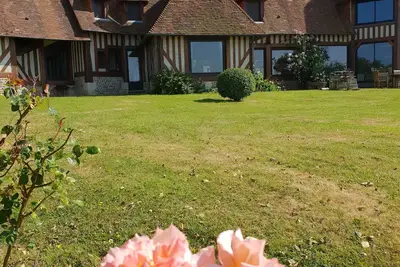 Image de La Girelle - Villa Prestige en bord de mer accès privé à la plage