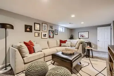 Cozy Denver Retreat - 15min to Dt - Fire Pit