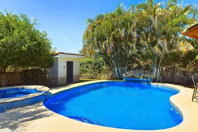 Image de Beautiful House with Private Pool- A few minutes from Flamingo Beach
