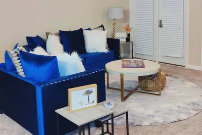 Image de Spacious 2br 2ba apartment with luxury amenities