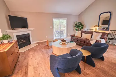 Image de Sugar Pine Cottage | Games, Yard & Firepit