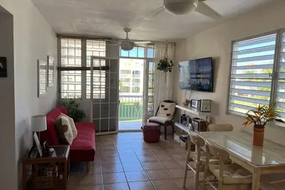 Image de Apartment steps from Montones Beach Isabela