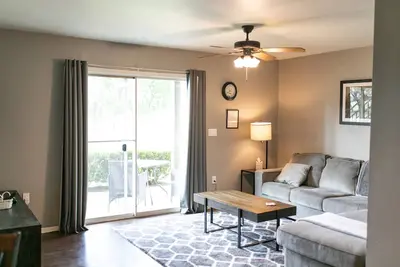 Image de Entire Condo in Gated Community - with Pool