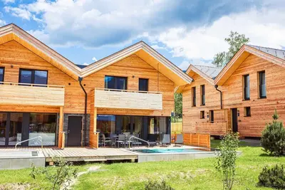 Image de Agréable maison de vacances avec piscine