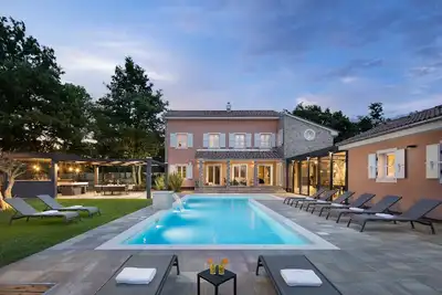 Image de Villa Green Frame in Cental Istria for families with playground and wellness