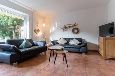 Image de Schöne 3-zimmer Erdgeschoßwohnung mit Garten für 4 Personen im Ortsteil Dorf