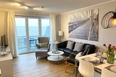 Image de 3-room apartment with balcony located directly on the dike