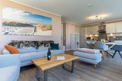 Image de Newly renovated and high-quality furnished 3-room apartment with sauna in the village