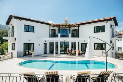Image de Amazing 4 bedroom villa with incredible views