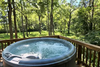 Quiet retreat on the Shenandoah river near Luray