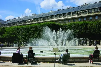 Image de A Haven Of Peace Near Louvre & Palais Royal! !