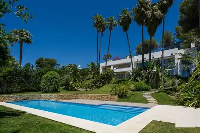 Image de Magnificent recently built villa Pax 12 sea view Golden Mile Marbella