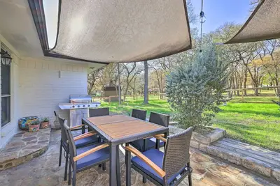 Image de Gorgeous San Marco Home w/ Patio & Grill!