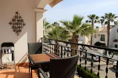 Image de 2 Bed Apt 2 Min Villamartin Plaza, Golf, Sun, Good Food & Beach