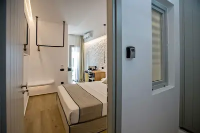 Levantes Luxury suites I & Ii