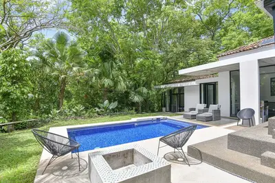 Image de Great House in Tamarindo w Pool