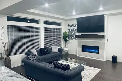 Image de A serene home away from home.