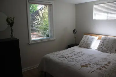 Image de Cheerful Two Bedroom Garden Apartment in Littleton