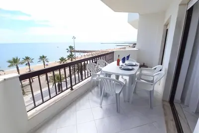T2  Calçadao Vista De Luxo Frente Mar 6 Pessoas
