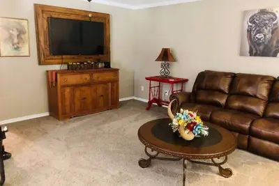 Image de Mj'S Bunkhouse #1-2 Baths-2 Blks Downtown