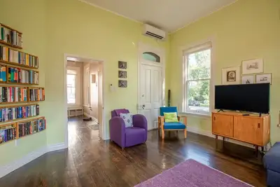 Image de Kid-Friendly Stay with Backyard: Long Stays
