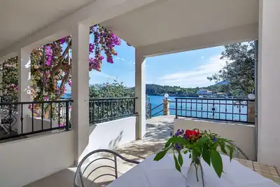 Image de Appartement et Chambres Nikola (38301-A8) - Zastrazisce - île de Hvar