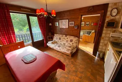 Image de Appartement familial au pied des pistes avec balcon, parking et acceptant les animaux