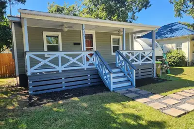Image de Coastal Getaway 5 min from the beach and Morehead's Waterfront