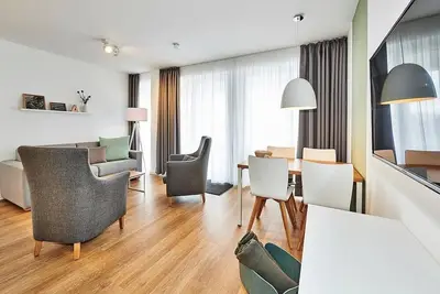 Image de Strandnahes Ferienapartment mit GroĂźem Balkon Inkl. Schwimmbad- & Saunanutzung