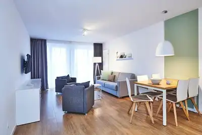 Image de Modernes Apartment mit Balkon Inkl. Schwimmbad- & Saunanutzung in Strandnähe