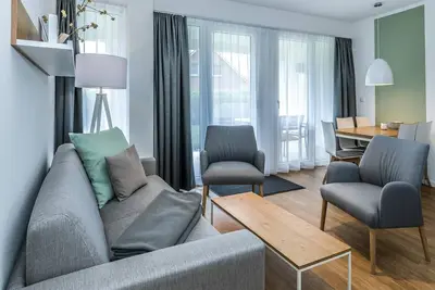 Image de Apartment, Strandnah, mit Großem Balkon, Parkplatz, Schwimmbad- & Saunanutzung